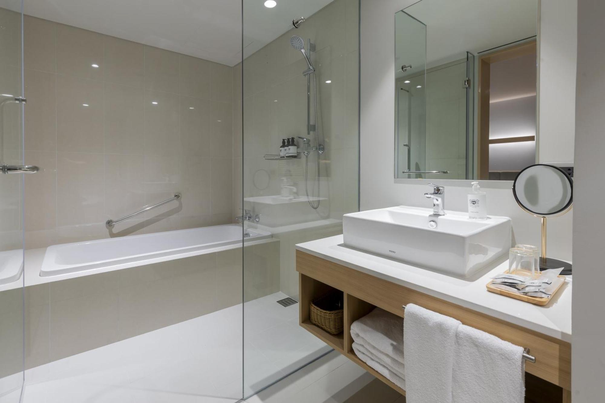Nishitetsu Hotel Croom Bangkok Silom Екстер'єр фото